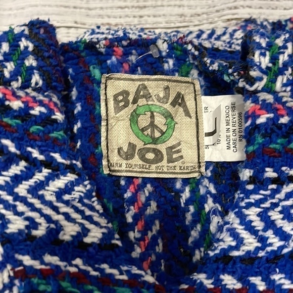 Mexican Hooded Sweater size Large - Picture 4 of 4